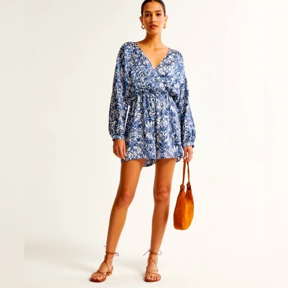sachin and babi light blue dress What's Up This Week at J Stern Designs: How to Hem a Chiffon Dress main image 1